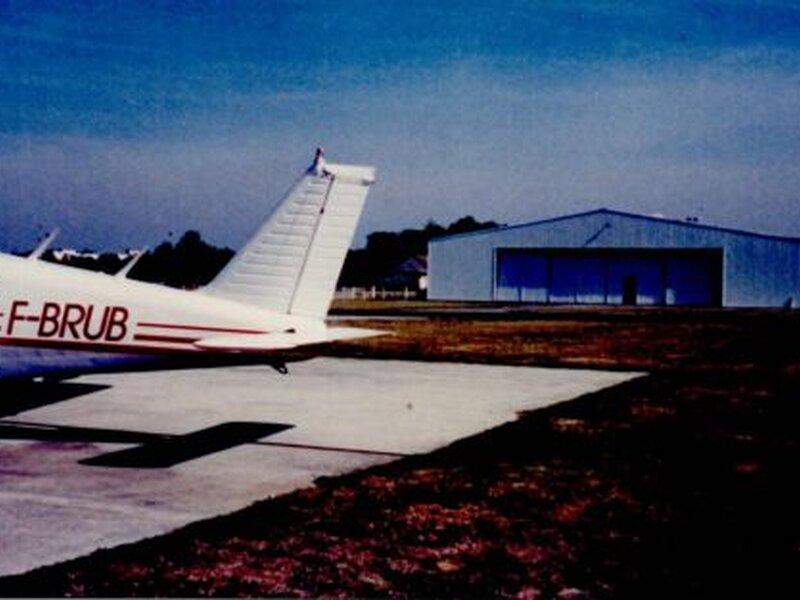 LOCATION PLACE DE HANGAR - St André (27)