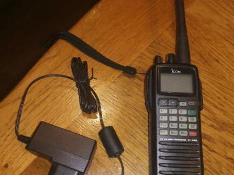 ICOM IC-A6E