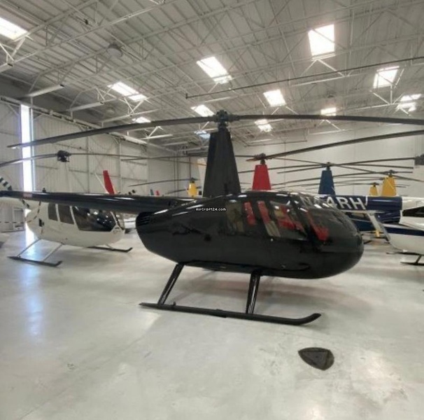 Robinson Helicopter R44