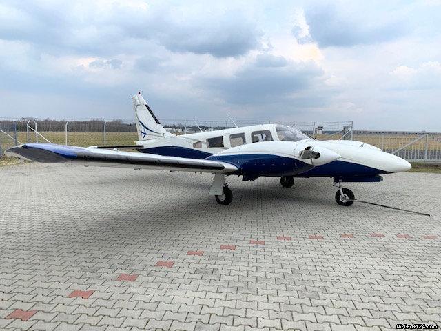 Piper Seneca III