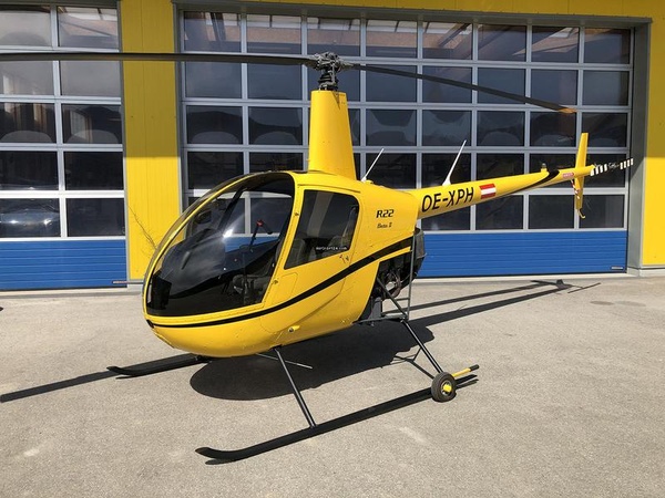 Robinson Helicopter R22
