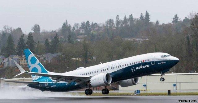 Boeing B737-800