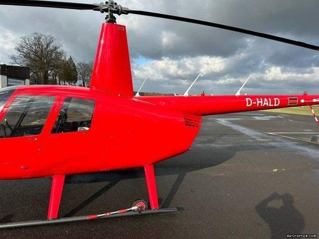 Robinson Helicopter R44