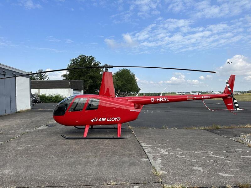 Robinson Helicopter R44